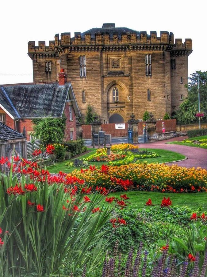 Castle View Bed And Breakfast Morpeth Bagian luar foto
